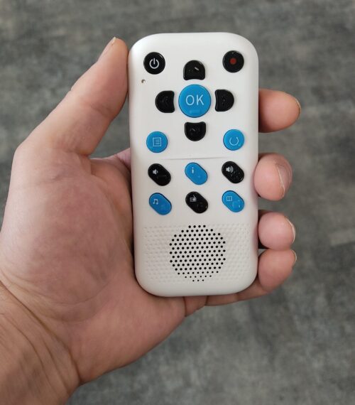 Evo S10 in der Hand gehalten